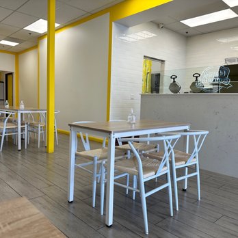 Happy Lemon - Inside - Bubble Tea Near Me - Vacaville, California