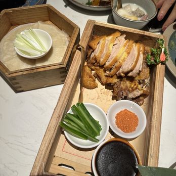 Cheli - Duck - Shanghainese Near Me - New York, New York