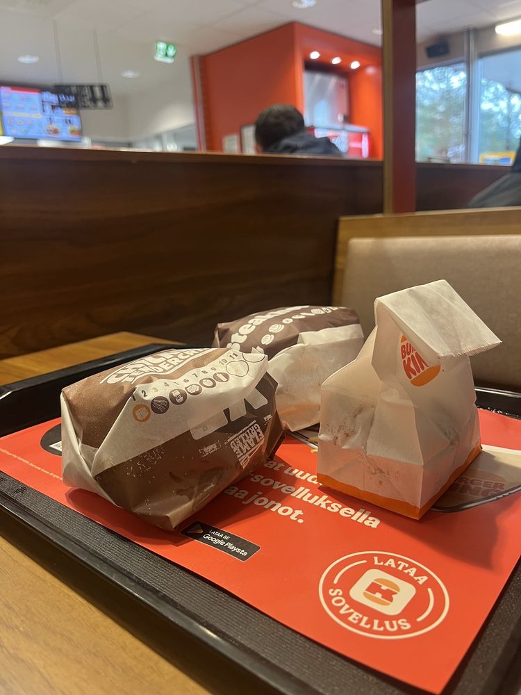 BURGER KING Pihkalantie 2, Vantaa, Finland Burgers Restaurant