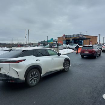 Raising Cane's Chicken Fingers - Not a great parking situation on a holiday - Fast Food Near Me - Fairfield, New Jersey Raising Cane's Chicken Fingers - Not a great parking situation on a holiday - Fast Food Near Me - Fairfield, New Jersey
