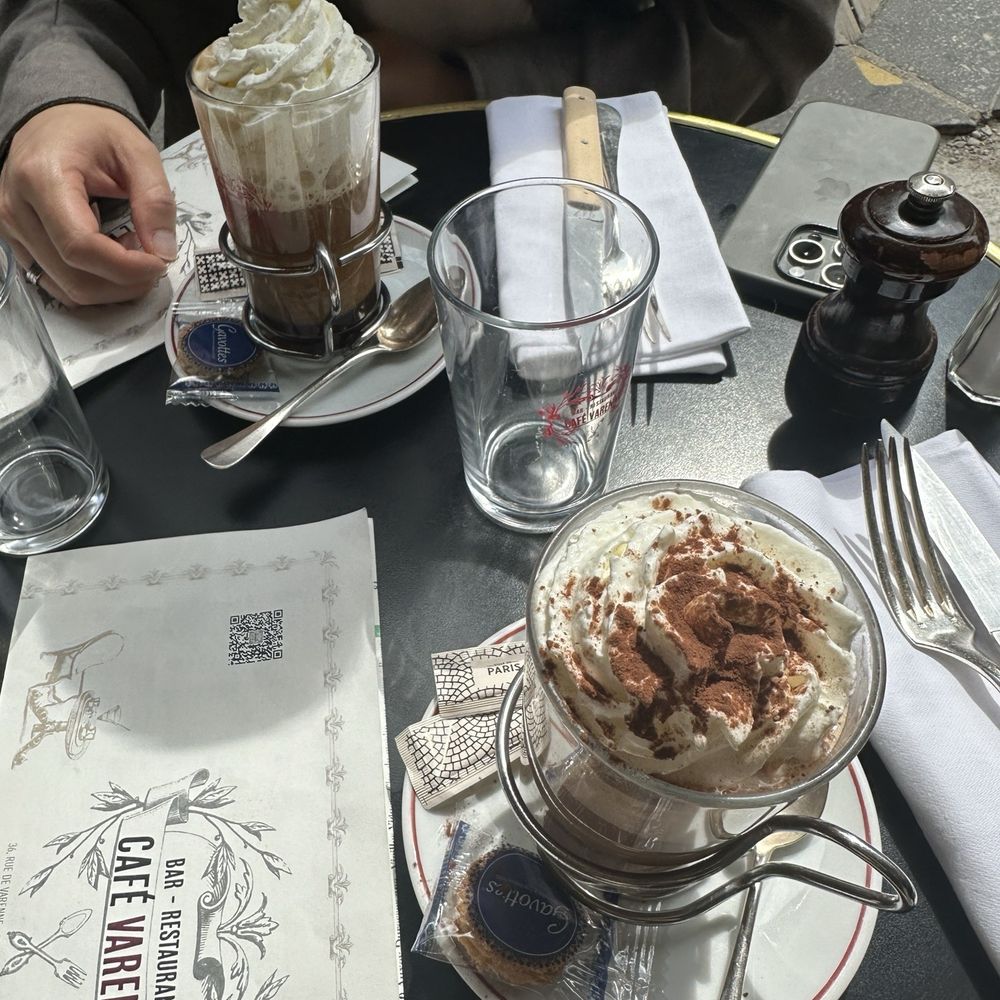 Café Varenne - Chocolate and Viennese coffee - French Near Me - Paris, 75 Café Varenne - Chocolate and Viennese coffee - French Near Me - Paris, 75