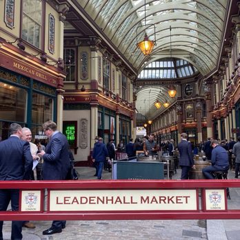 Leadenhall Market - Photo 7: Leadenhall Market - Shopping Centers Near Me - London, XGL Leadenhall Market - Photo 7: Leadenhall Market - Shopping Centers Near Me - London, XGL