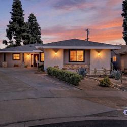 Joe Bereczki - ReMax - Sold by the best, Joe B