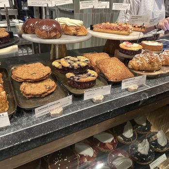 Kasama - Pastry display - Filipino Near Me - Chicago, Illinois Kasama - Pastry display - Filipino Near Me - Chicago, Illinois