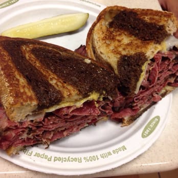 Kelly's Roast Beef - Pastrami - Seafood Near Me - Danvers, Massachusetts