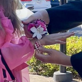 Arden Park - Florists Near Me - Sacramento, California