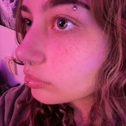 315 Underground Ink - Eyebrow Piercing