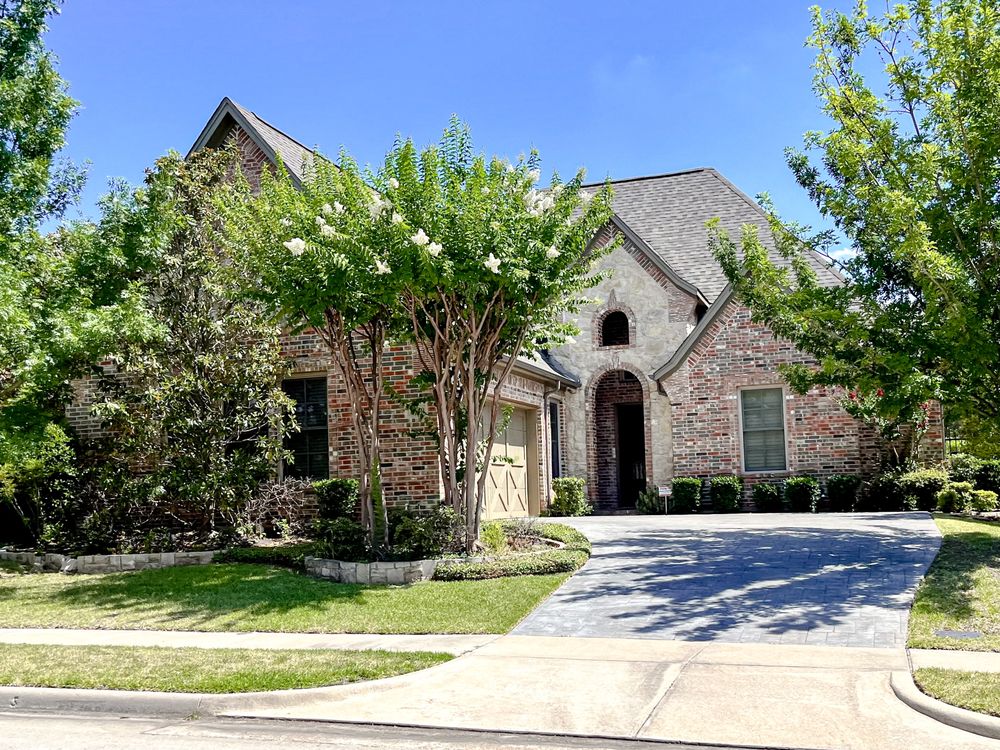 Slide of Amity Roofing