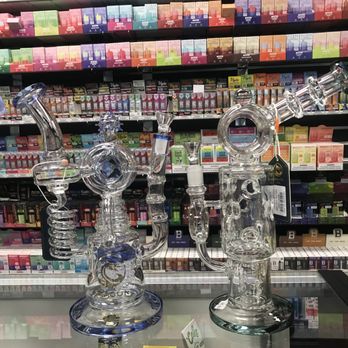 Vapori - Glass water pipes - Vape Shops Near Me - Uniontown, Pennsylvania Vapori - Glass water pipes - Vape Shops Near Me - Uniontown, Pennsylvania