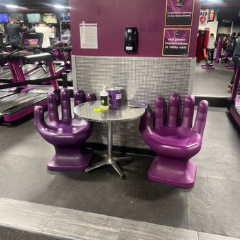 Planet Fitness - Welcome seat - Gyms Near Me - Bronx, New York Planet Fitness - Welcome seat - Gyms Near Me - Bronx, New York