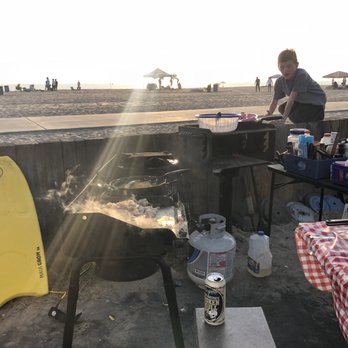 Dockweiler RV Park - RV Parks Near Me - Playa Del Rey, California