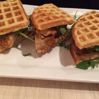 MKT Bar - Hill country sliders - New American Near Me - Houston, Texas MKT Bar - Hill country sliders - New American Near Me - Houston, Texas