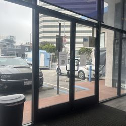 WellnessMart, MD - Outside view of parking area