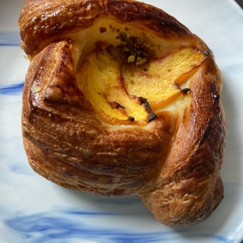 L'imprimerie - Peach pistachio danish - Bakeries Near Me - Brooklyn, New York L'imprimerie - Peach pistachio danish - Bakeries Near Me - Brooklyn, New York