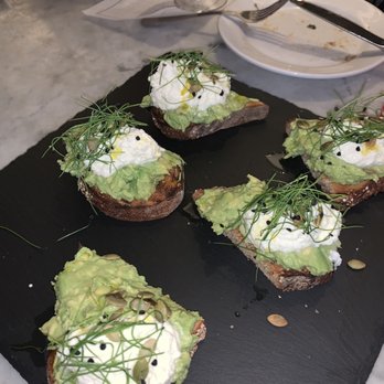 El Born - Avocado toast - Spanish Near Me - Brooklyn, New York