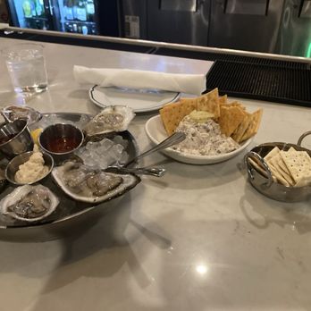 Maria's Oyster Bar - Oysters and Tuna dip with saltines - Seafood Near Me - New Orleans, Louisiana