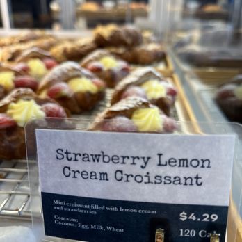 Paris Baguette - Bakeries Near Me - Carlsbad, California Paris Baguette - Bakeries Near Me - Carlsbad, California