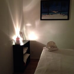Vigorous Massage - Massage room