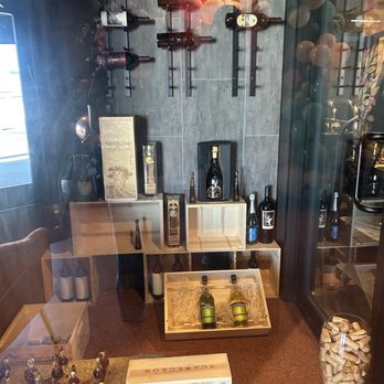 Dragon Rouge Bistro Alameda - Wines selection - Vietnamese Near Me - Alameda, California Dragon Rouge Bistro Alameda - Wines selection - Vietnamese Near Me - Alameda, California