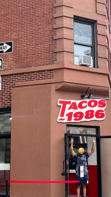 Tacos 1986 West Village by null