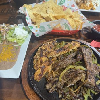 Gonzales Mexican Restaurant - Steak & Chicken Fajitas - Mexican Near Me - Sterlington, Louisiana Gonzales Mexican Restaurant - Steak & Chicken Fajitas - Mexican Near Me - Sterlington, Louisiana