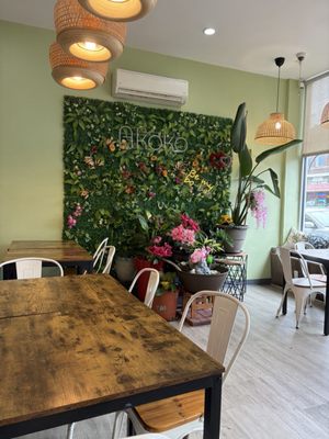 Coco Leaf - AKoKo Cafe Dorchester by null