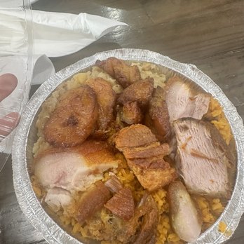 Collado Restaurant - Spanish Near Me - New Haven, Connecticut
