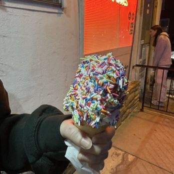 C&C Creamery - Ice Cream & Frozen Yogurt Near Me - Philadelphia, Pennsylvania