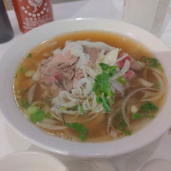Basil Garden - #16 pho rare beef brisket and tripe ~$12 - Vietnamese Near Me - Vancouver, British Columbia Basil Garden - #16 pho rare beef brisket and tripe ~$12 - Vietnamese Near Me - Vancouver, British Columbia