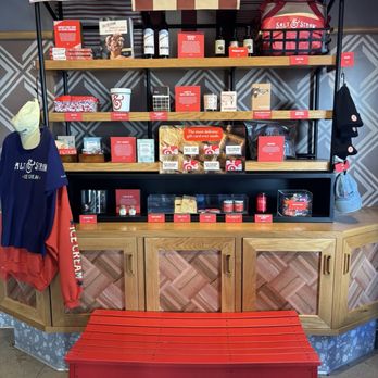 Salt & Straw - Merchandise - Ice Cream & Frozen Yogurt Near Me - Los Gatos, California Salt & Straw - Merchandise - Ice Cream & Frozen Yogurt Near Me - Los Gatos, California
