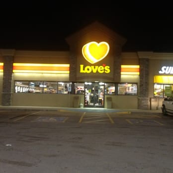 Love's Travel Stop - Gas Stations Near Me - Rolla, Missouri Love's Travel Stop - Gas Stations Near Me - Rolla, Missouri