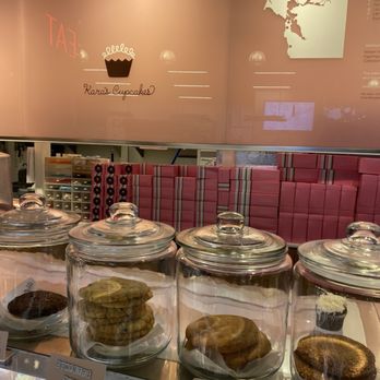 Kara's Cupcakes - Bakeries Near Me - Napa, California Kara's Cupcakes - Bakeries Near Me - Napa, California