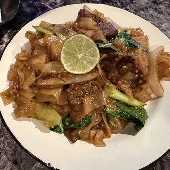 My Thai Vegan Cafe - Pad See Ew with vegan beef - Thai Near Me - Boston, Massachusetts My Thai Vegan Cafe - Pad See Ew with vegan beef - Thai Near Me - Boston, Massachusetts