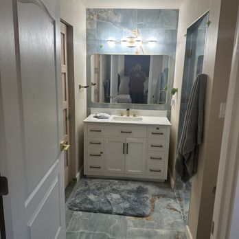 Extra Mile Builders - New Addition - First floor master bed, bath, closet - General Contractors Near Me