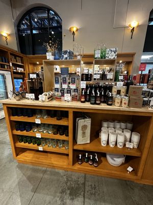 France 44 Wines & Spirits by null