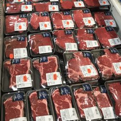 Main St Market - We still cut our meat in the store #wheresthebutcher