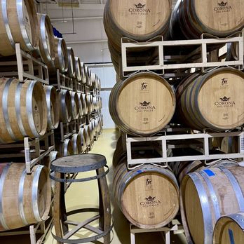 Corona del Valle - Wineries Near Me - Valle de Guadalupe, BCN