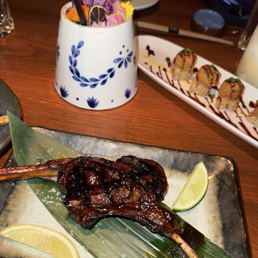 TAO Chicago Restaurant - Pan Asian Near Me - Chicago, Illinois