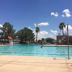 Loma Linda Park - Nice day for a dip