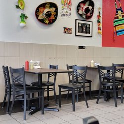 Taqueria Cancun - Inside dining