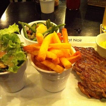 Le Chat Noir 1881 - Rib steak with frites - Lounges Near Me - Paris, 01