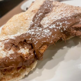 Mercurio's Shadyside - Nutella Pizza (it was more like a calzone but I'm not complaining ) - Pizza Near Me - Pittsburgh, Pennsylvania