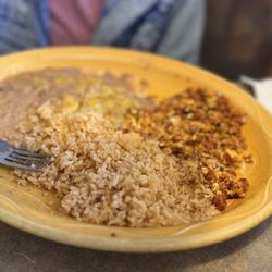 El Nuevo Mexicali II - Chorizo and eggs plate - comes with rice and beans
