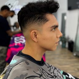 Savage created a clean and sharp contrast that highlights the shape of my head beautifully!