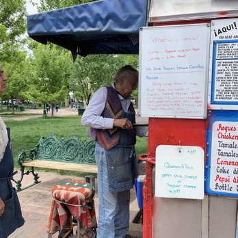 Roque's Carnitas - Roque working his famous cart - Mexican Near Me - Santa Fe, New Mexico