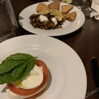 City Cellar - Hummus and burrata appetizers - Wine Bars Near Me - Westbury, New York City Cellar - Hummus and burrata appetizers - Wine Bars Near Me - Westbury, New York