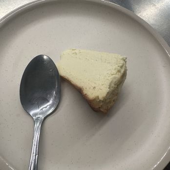 Haru cheesecake - My friend recommended this place to me, and since she knows I love cheesecake, I had to try it. As a cheesecake lover, I was blown away. - Desserts Near Me - San Francisco, California