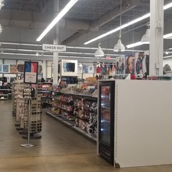 Old Navy - Women's Clothing Near Me - Wellington, Florida Old Navy - Women's Clothing Near Me - Wellington, Florida