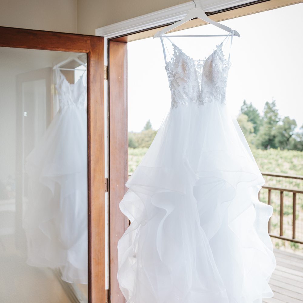 Lydia Lee - Sewing & Alterations Near Me Lydia Lee - Sewing & Alterations Near Me