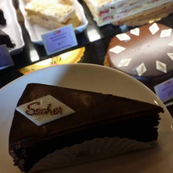 la Madeleine - The best chocolate cake - Bakeries Near Me - Sugar Land, Texas
